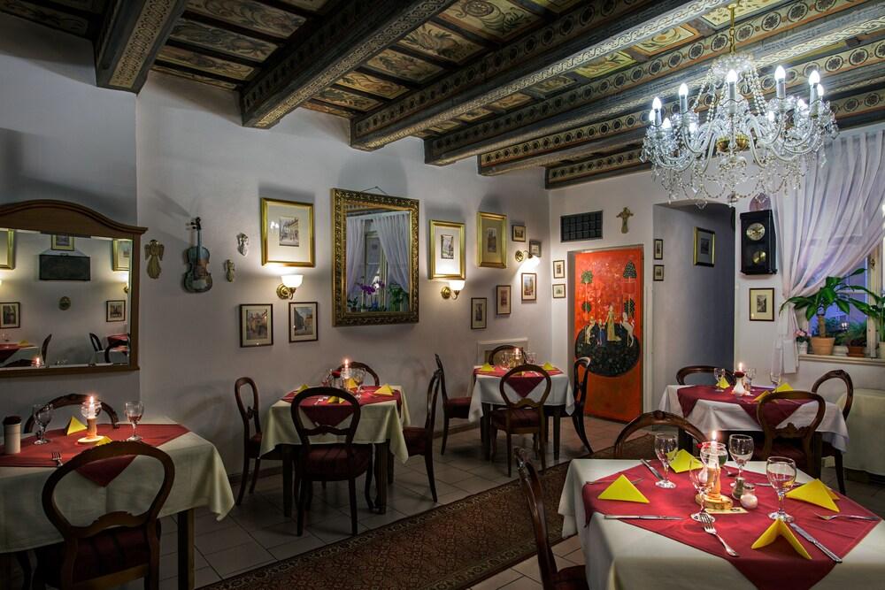 Red Lion Hotel Prague Extérieur photo