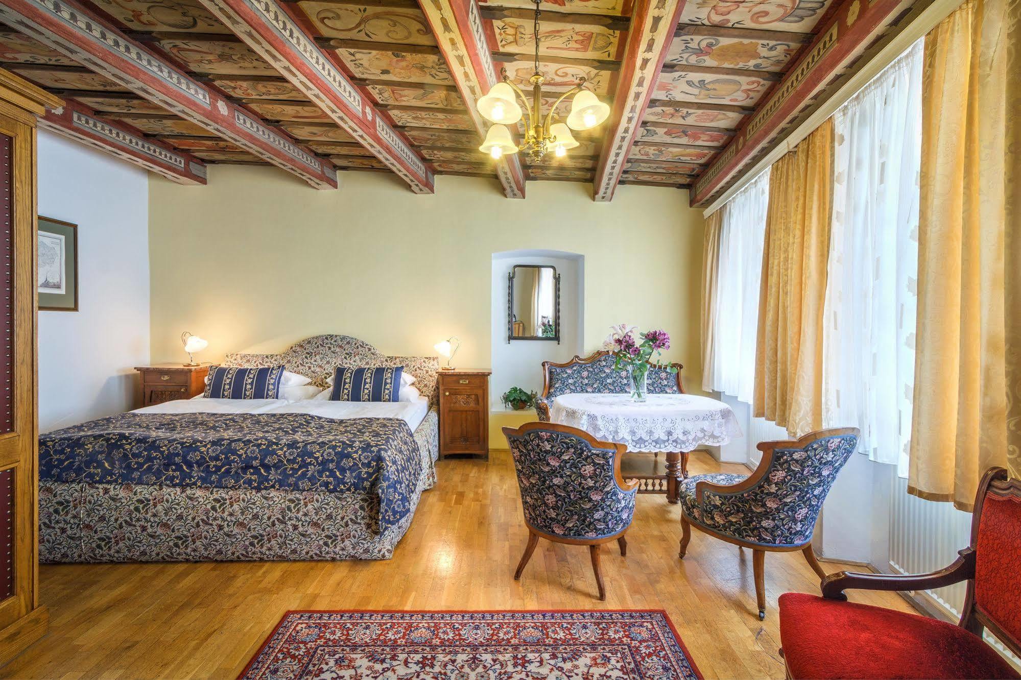 Red Lion Hotel Prague Extérieur photo